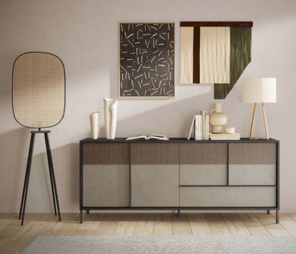 Madia 4 Ante 1 Cassetto Everest