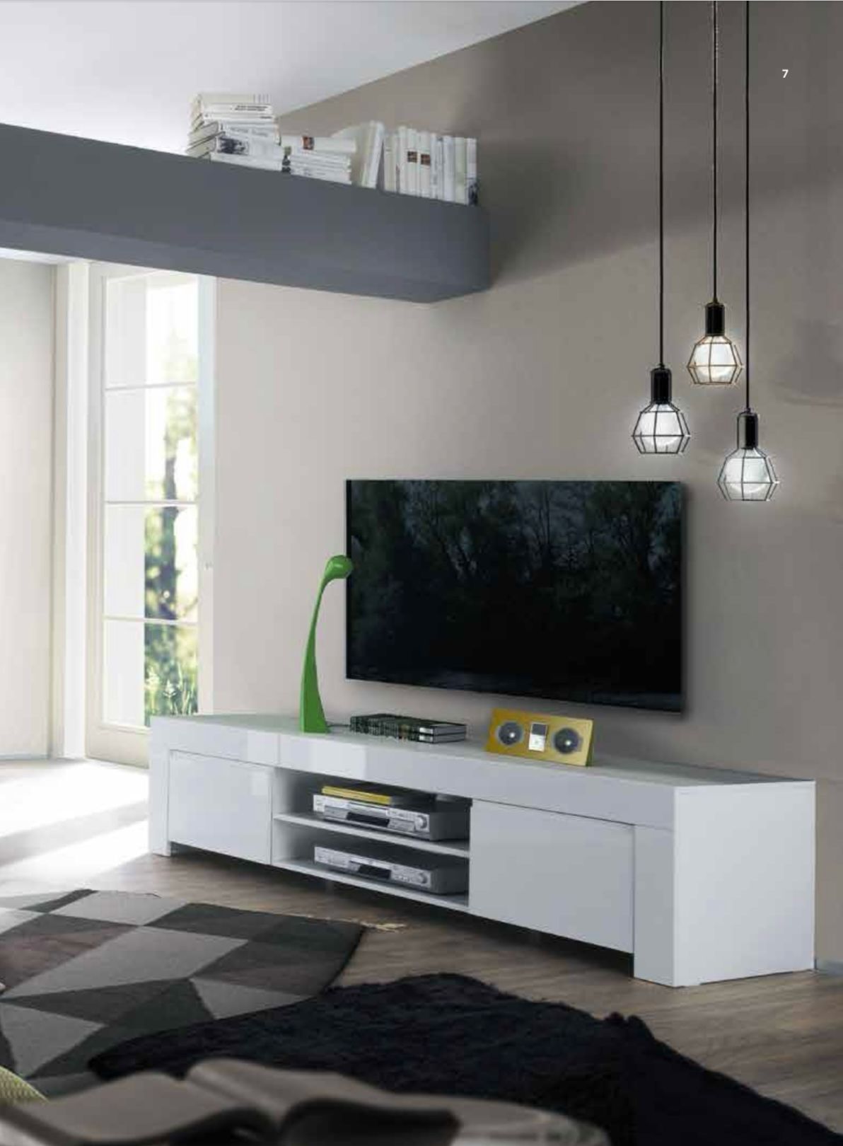 AMALFI TV base (20 90 06 - 04)