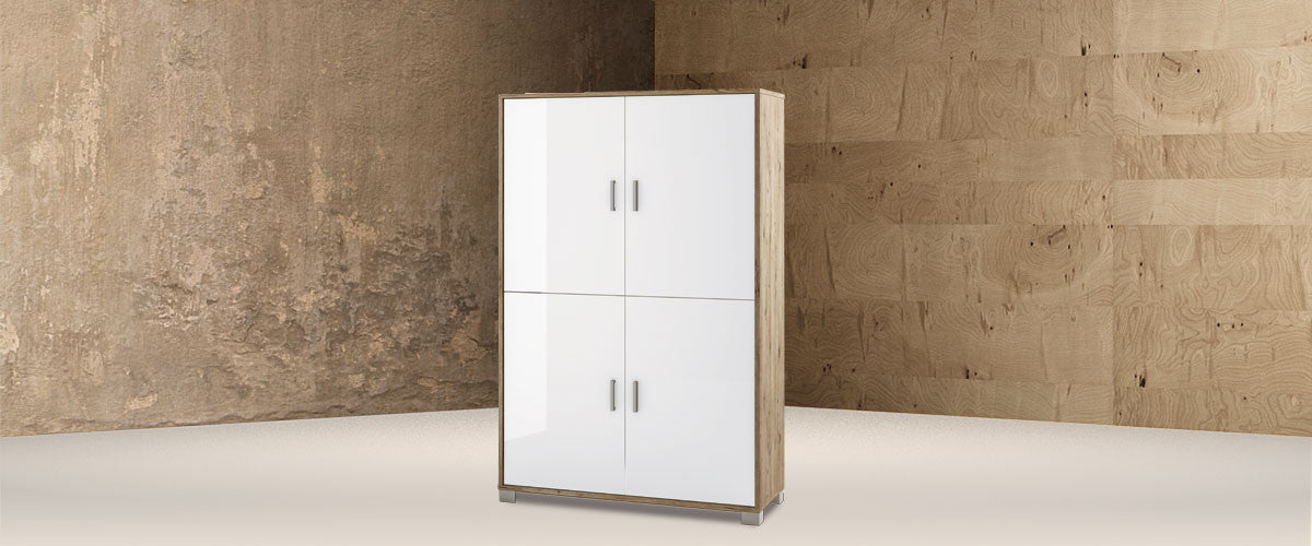 Cabinet with 4 doors