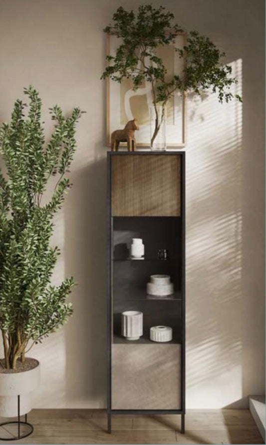 Vetrina 1 Ante Everest